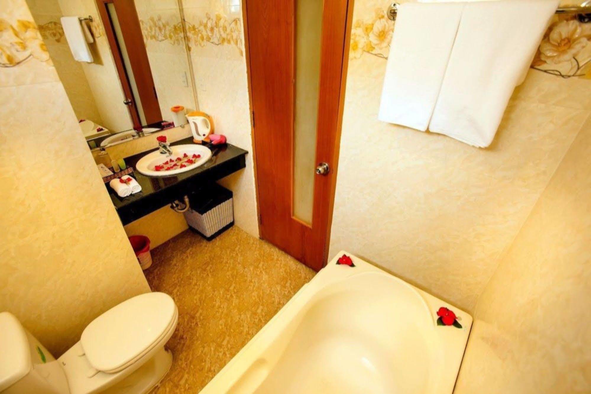 Art Boutique Hotel Nha Trang Esterno foto